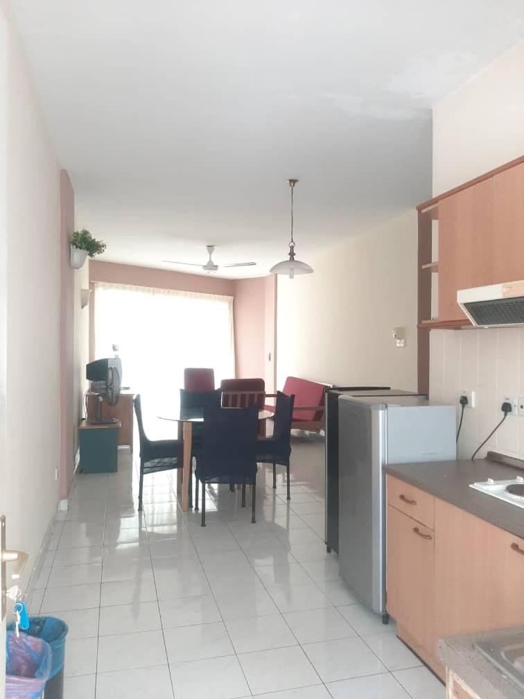 Seri Bulan Condo Port Dickson Exteriör bild
