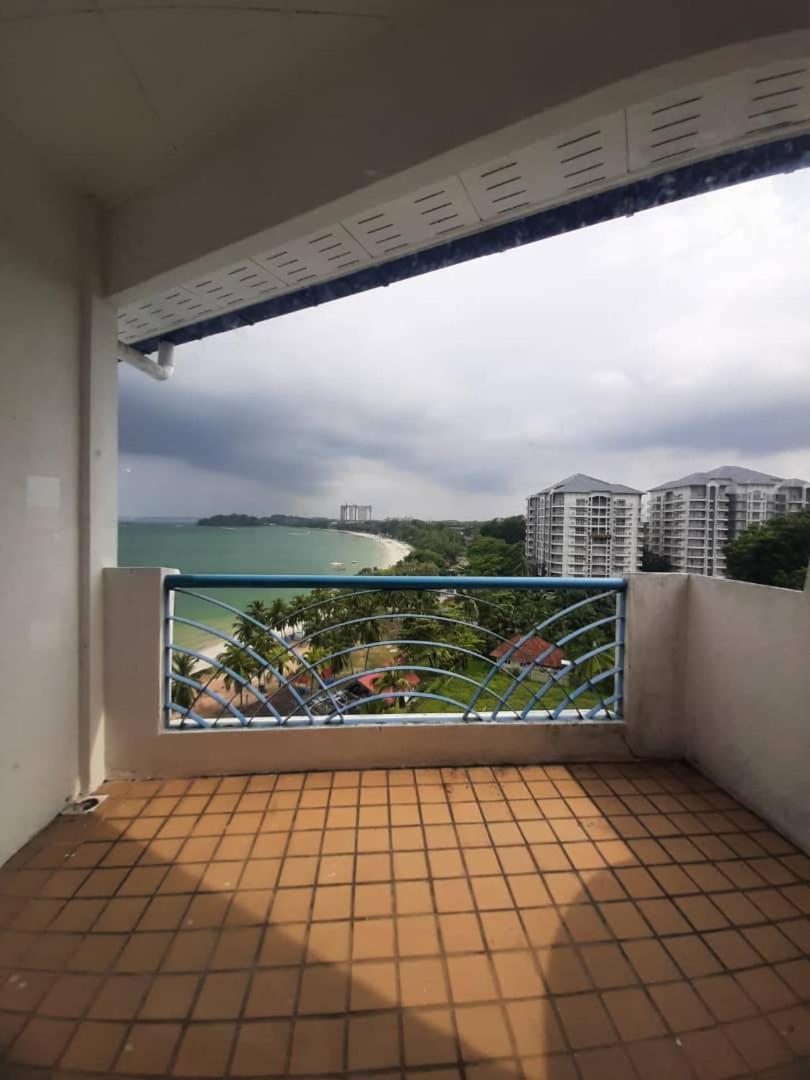 Seri Bulan Condo Port Dickson Exteriör bild