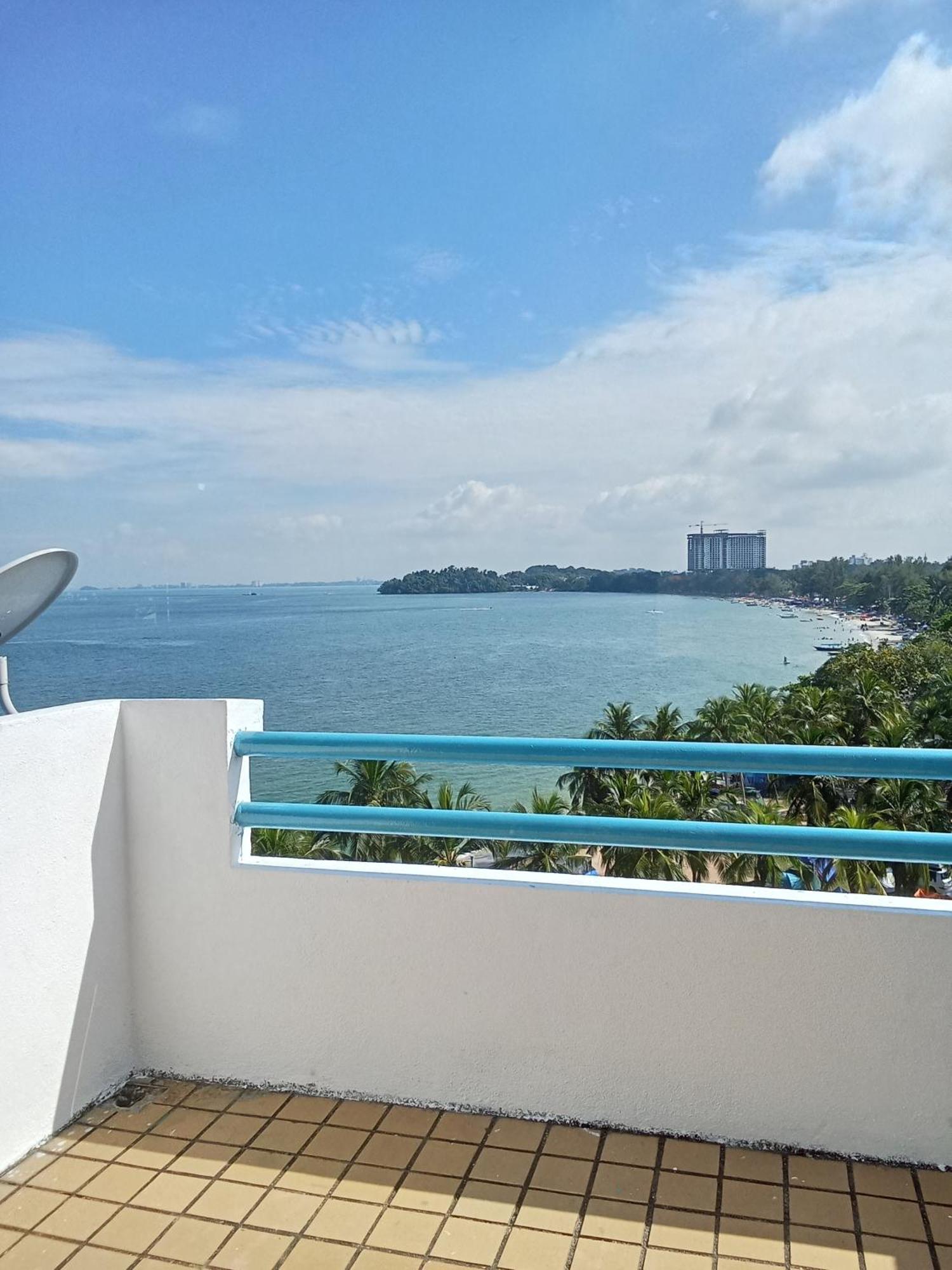 Seri Bulan Condo Port Dickson Exteriör bild