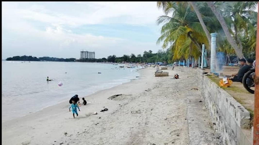 Seri Bulan Condo Port Dickson Exteriör bild