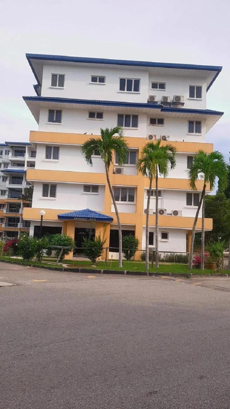 Seri Bulan Condo Port Dickson Exteriör bild